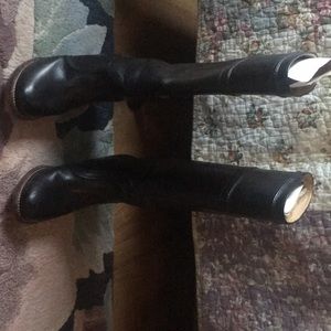 Boots I don’t bundle!